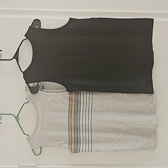 Men's Tank Tops - Picture 2 of 4